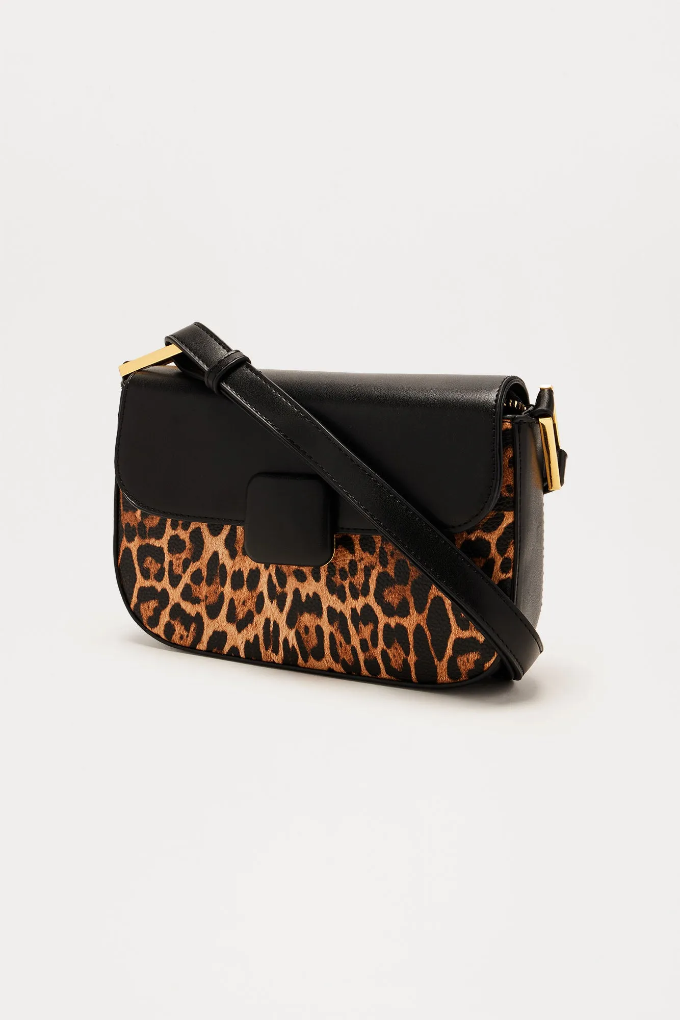 Animal Instincts Handbag - Leopard