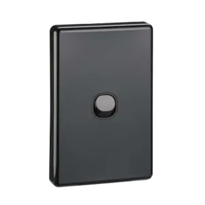 Classic 1 Gang Switch 10A Matt Black