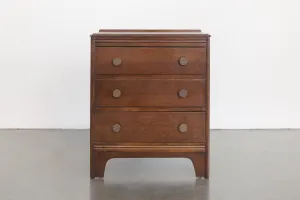 Compact Deco Dresser