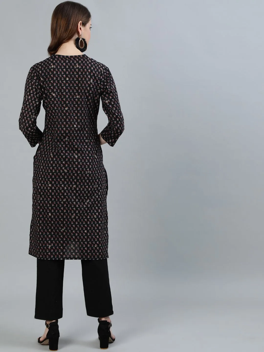 Ishin Women's Black Printed Straight Kurta With Trouser