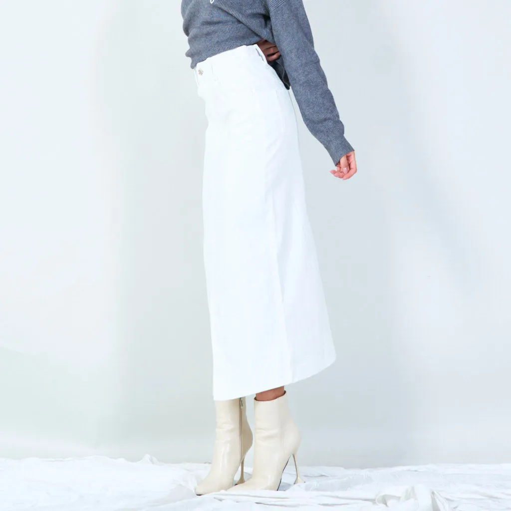 Stylish midi skirt with abstract pattern wholesale
