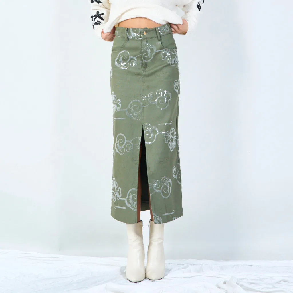 Stylish midi skirt with abstract pattern wholesale