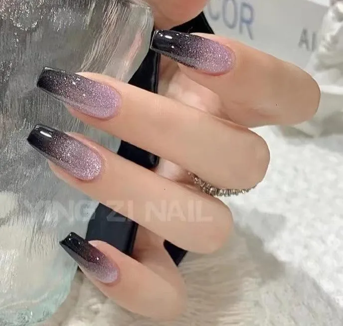 Sweet Galactic Gradient Cat's Eye Fake Nails - Light Therapy Design