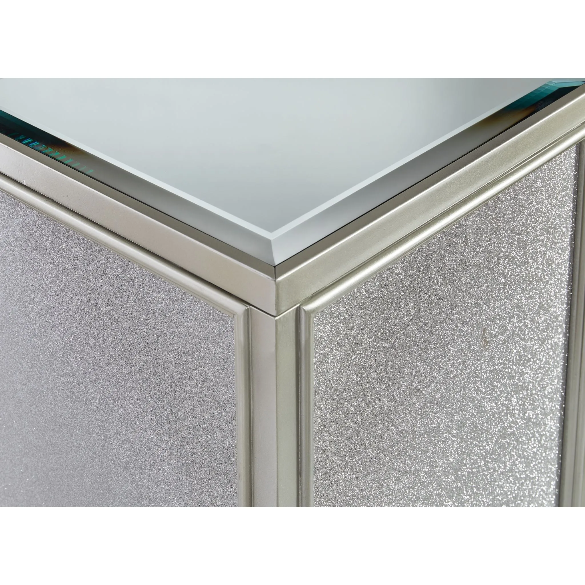 Traleena Nesting End Table (Set of 2) - Silver Finish